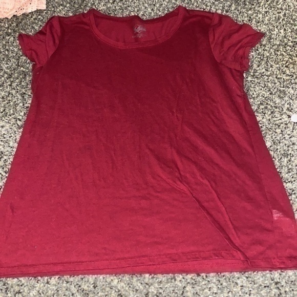 4 Justice tops Bundle - Picture 4 of 5